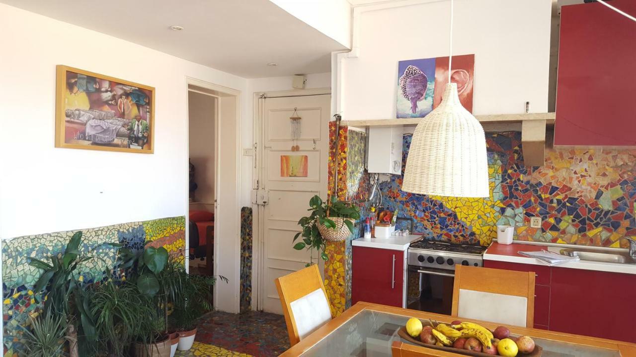 Calçada Dos Barbadinhos, N. 237, 2º Esq. Apartamento